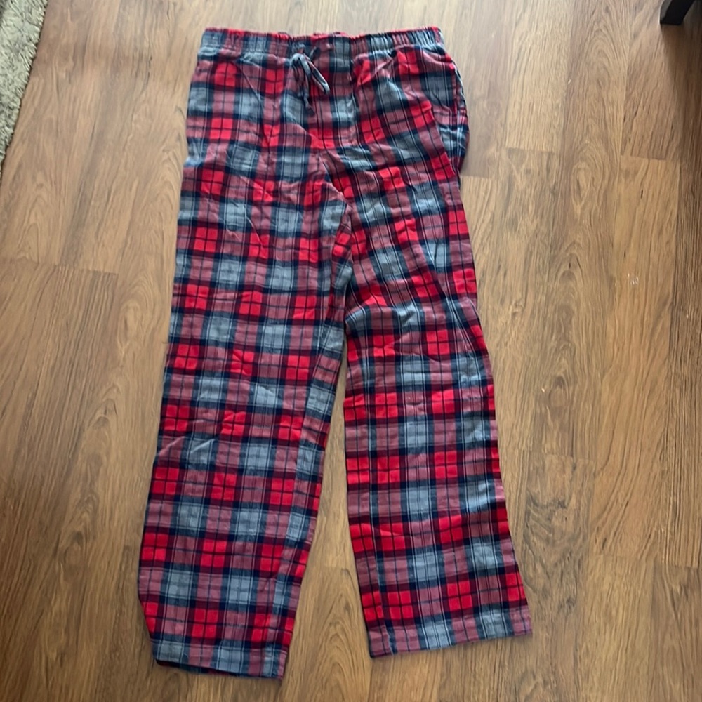 Croft & Barrow medium red plaid pajama pants